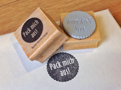 Stempel Bordschätze 3x3cm "Pack mich aus" - Polly Paper