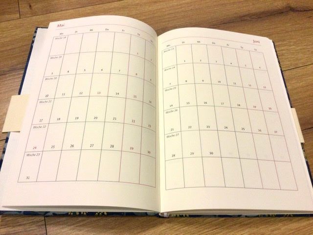 Wochenkalender B6 Stoff 1W/1S 12x16 2026 Kaspar Hauser