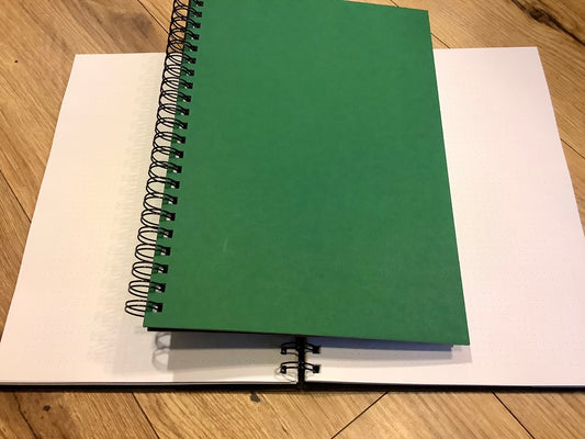 Spiralbuch A4 dotted 90Bl Feldbuch 90g/m²
