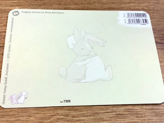 Postkarte Häschen-Umarmung (Gutrath)