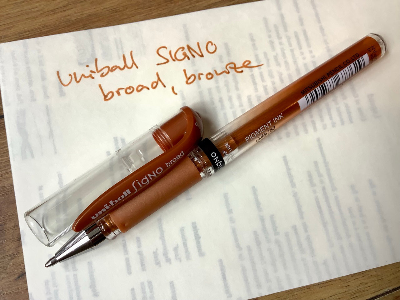 Gelschreiber Uniball Signo in bronze