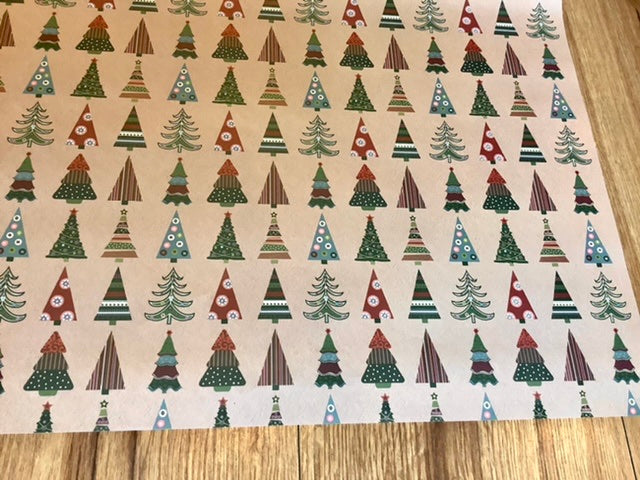 X-Mas Trees Geschenkpapier recycelt
