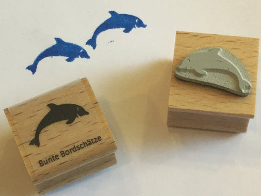 Holzstempel mit Delfinmotiv