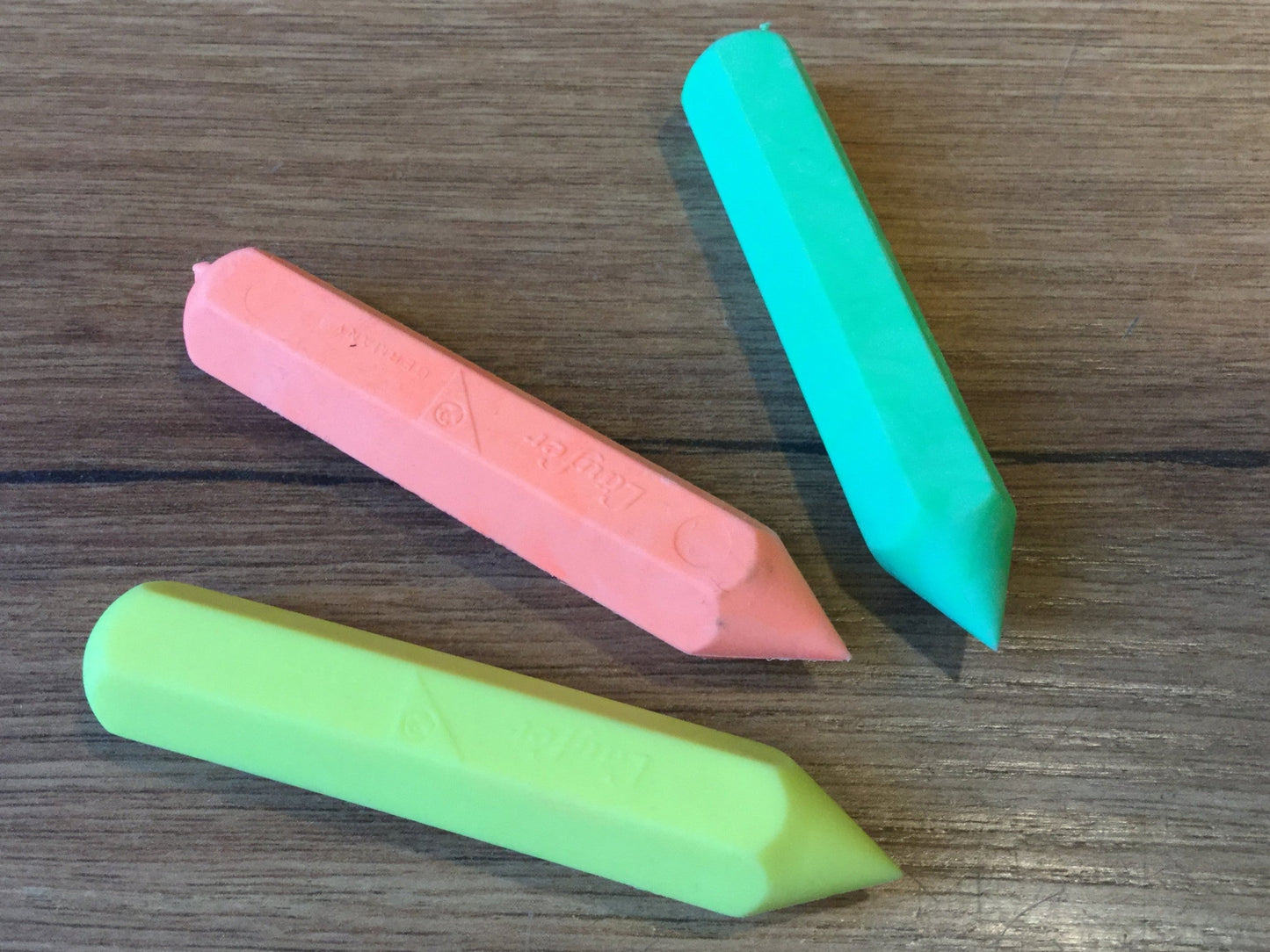 Radierer Ratzefix neon Stiftform
