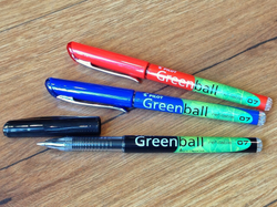 Greenball Tintenroller BeGreen von der Firma Pilot in rot, blau und schwarz bei Polly Paper